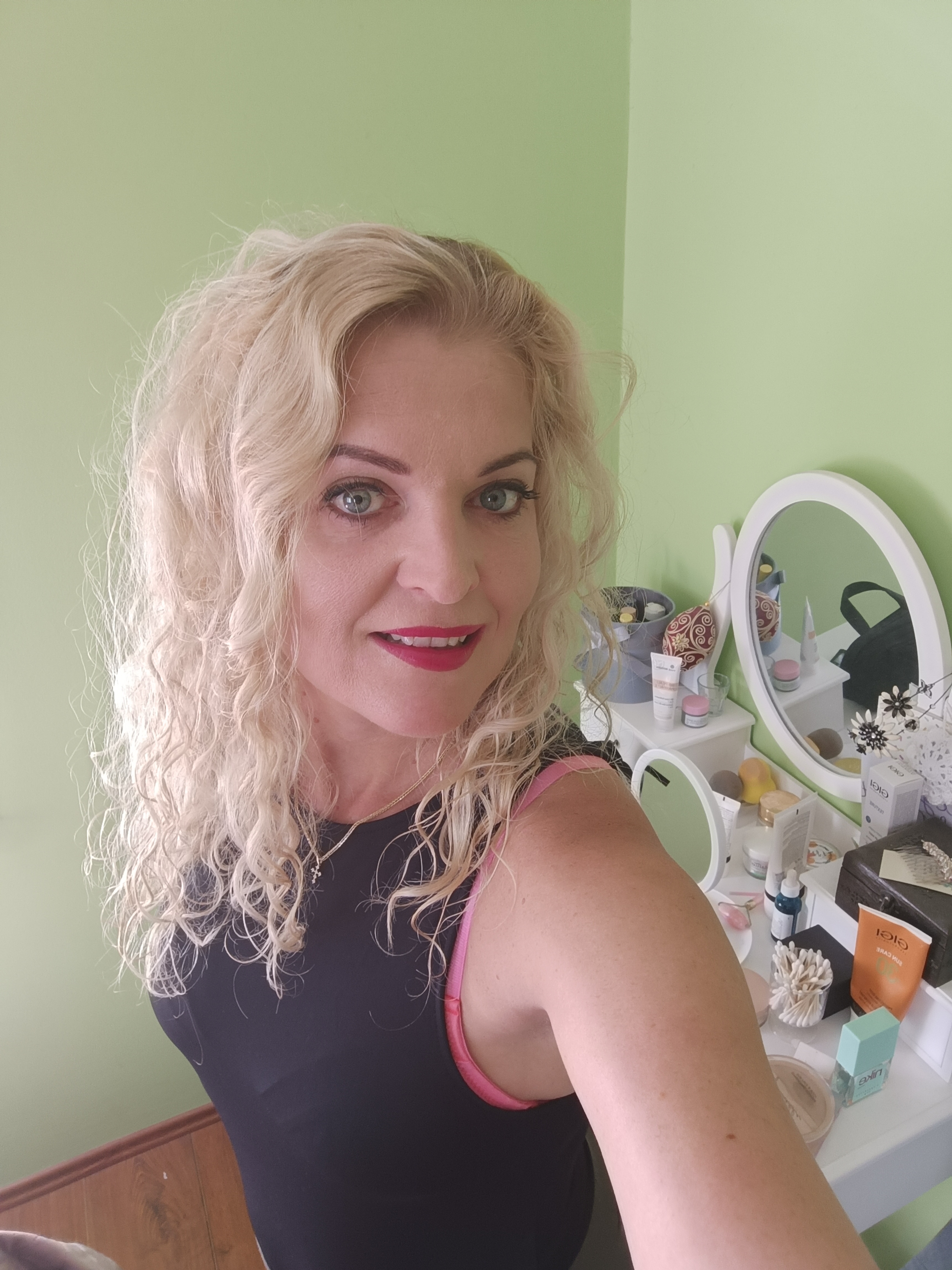 dr. Hégelyné Sári Bernadett - A Betti Bőrlabor megálmodója